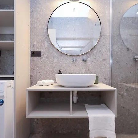 Industrial In Apollo W Free Parking